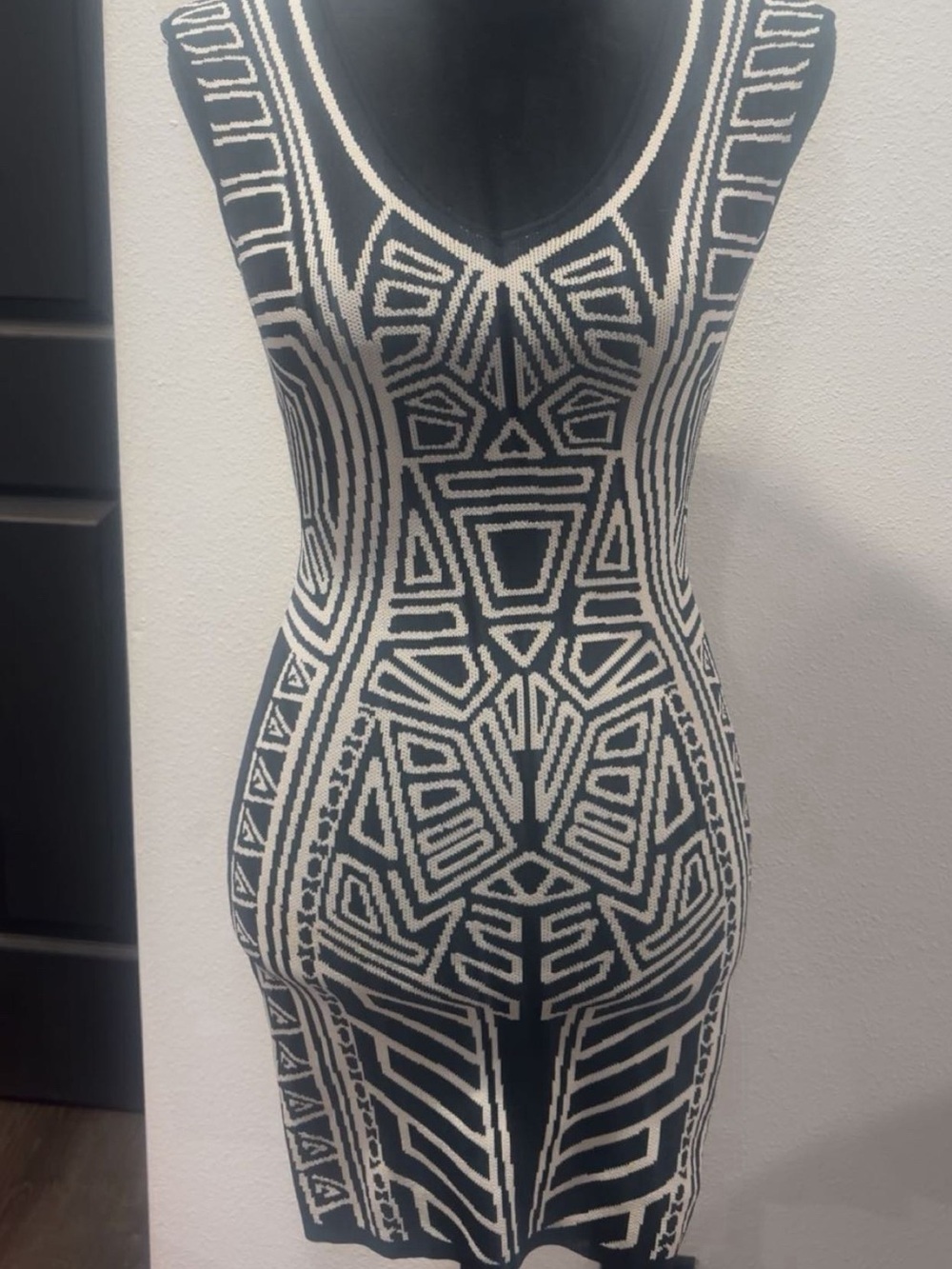 Black and white cocktail dress Size S